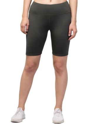 Generic Women's Polyester Solid Above Knee High-Rise Shorts (Green)